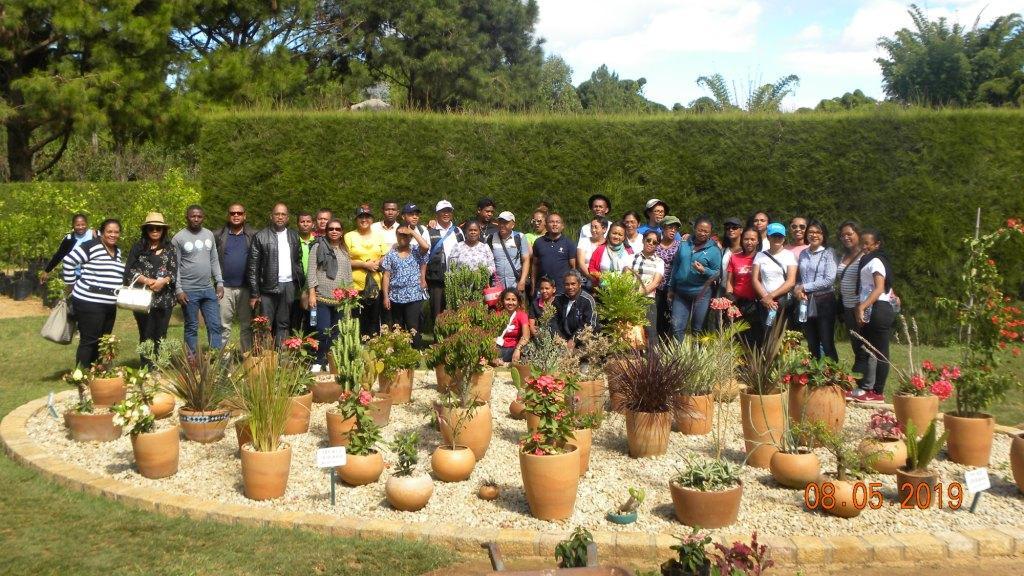 Photo de groupe au Pépinière d’Ambatolahy