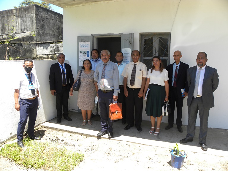 Visite du local du BIANCO, sous la direction de Mr ANDRIAMAHENISOA Aina Nomenjanahary- Directeur Territorial du BIANCO Toamasina